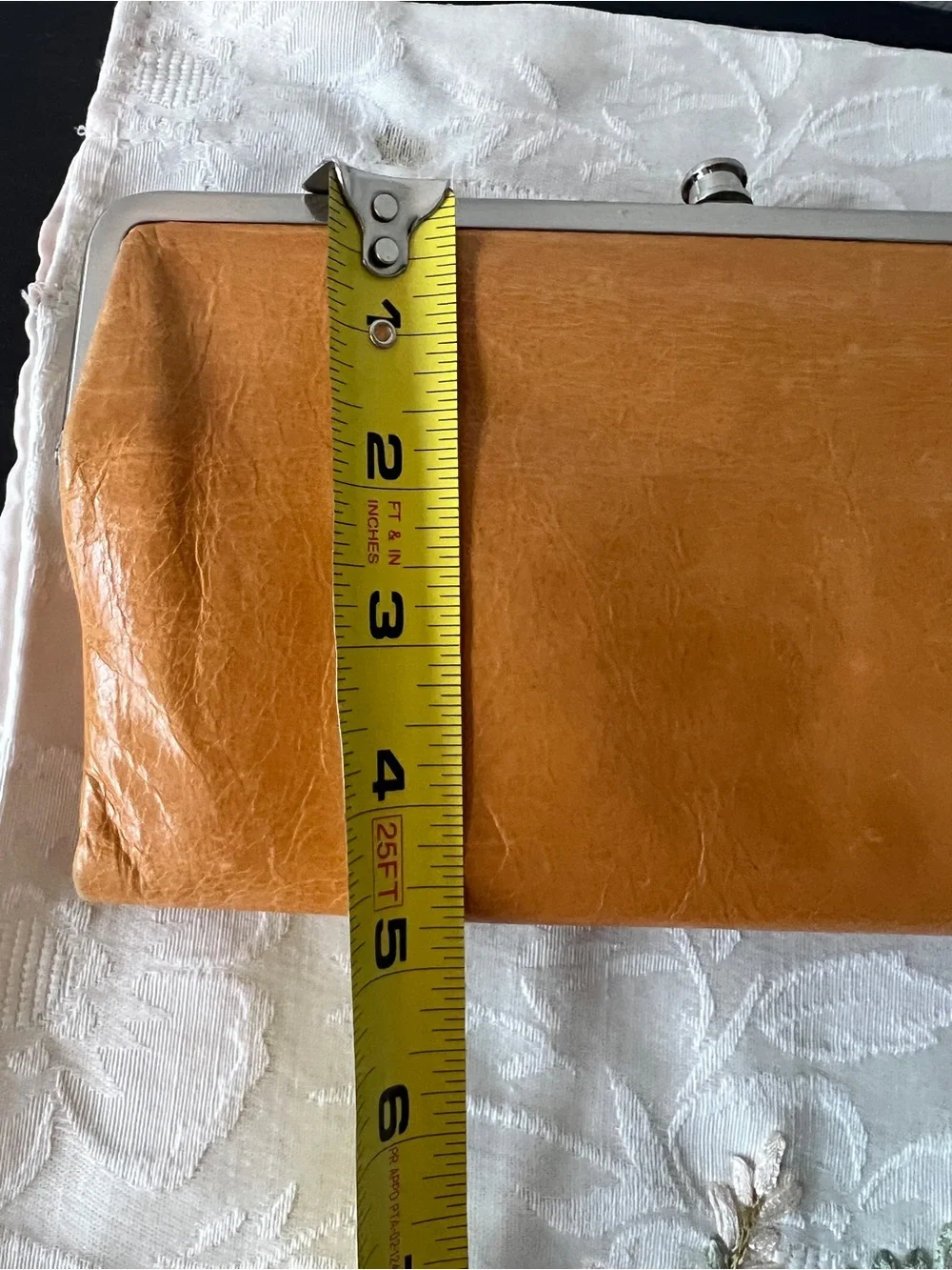 LAUREN CLUTCH-WALLET - Natural